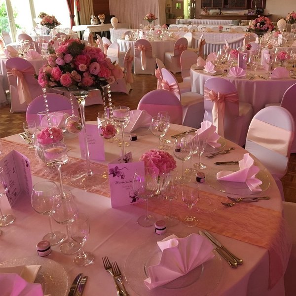 Tischband rosa (mieten)
