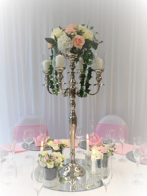 Kerzenständer silber mit Blumenschale (mieten) 80 cm